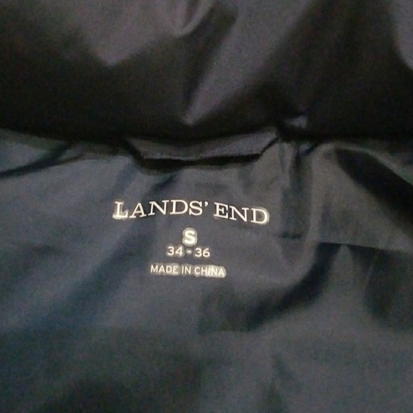 Navy Blue Land's End vest - Picture 2 of 4